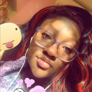 Meet your Posher, Elisha